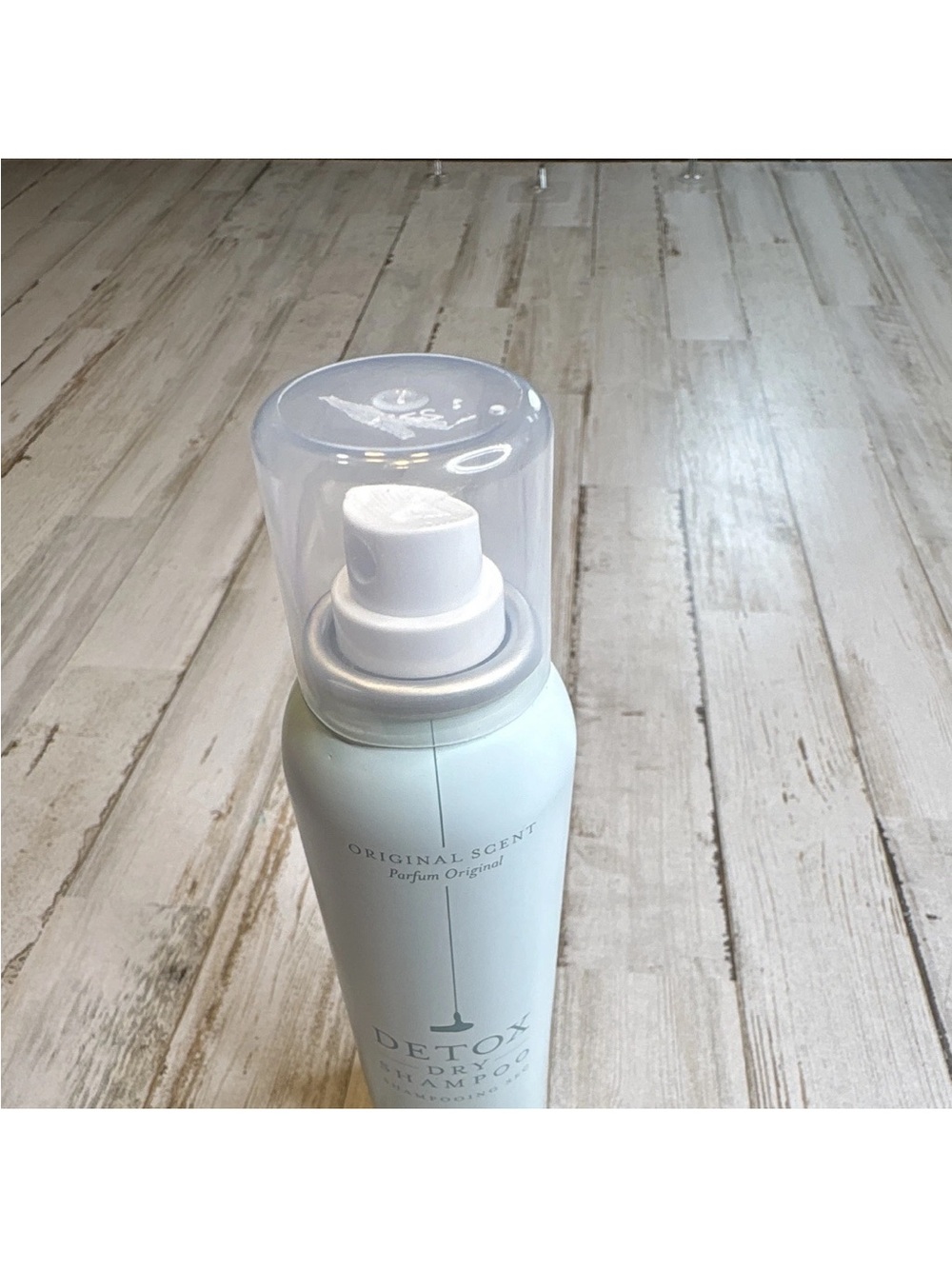 drybar Detox Dry Shampoo Spray, Original Scent, 3.8 oz Unisex Adult - Picture 7 of 9